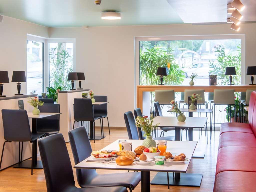 B&B Hotel Passau Adlkofen 餐厅 照片